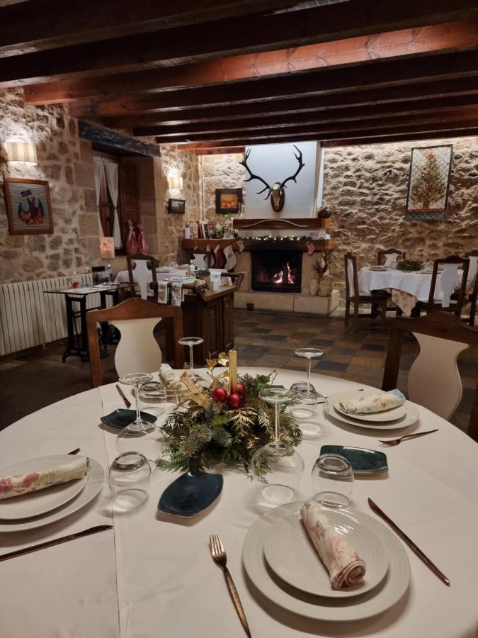 Posada Torre Palacio La Taxuela Villanueva la Lastra Ngoại thất bức ảnh